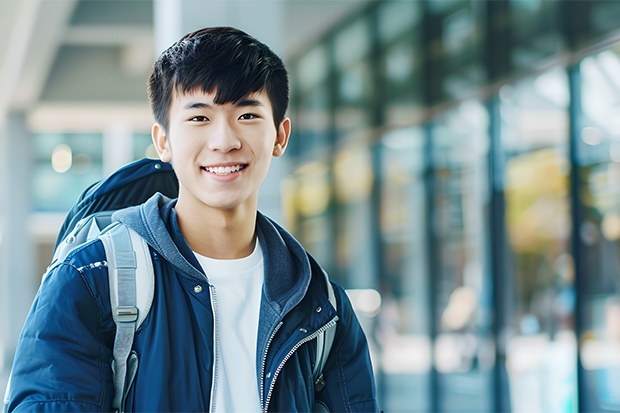 深圳大学美术生录取分数线是多少？